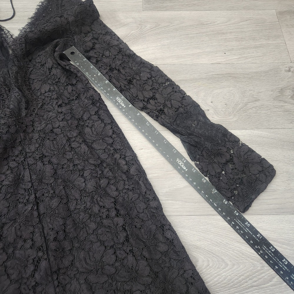 Sandro Black Lace Mini Dress Size 2 V-Neck Open Back Eyelash Trim Cocktail - Picture 9 of 15